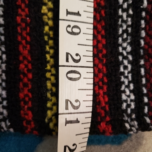 Comerllan Multicolored Poncho and Hoodie sz M - Picture 6 of 8